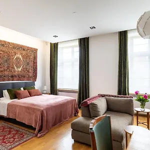 Palac Zieleniewskich Sw Marka 31 Appartamento Cracovia